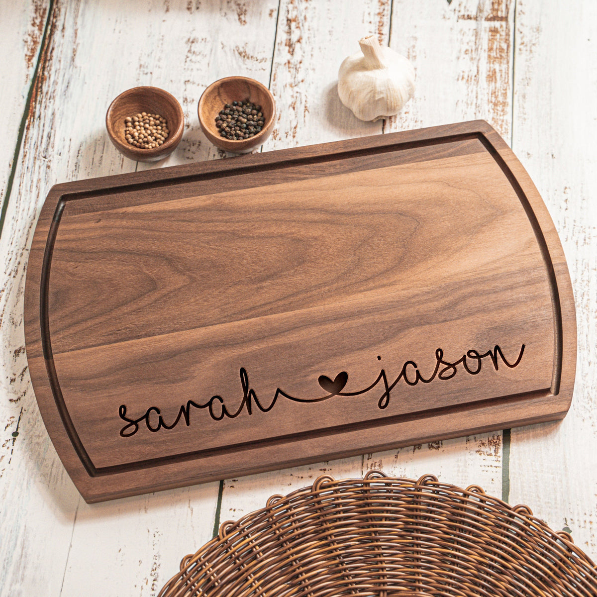 Realtor Closing Gift Housewarming Presents Realtor Logo Personalized Gift for Clients, Realtor Gift Buyers or Sellers, New Home Gift Personalized Cutting Board Wedding Gift, Bamboo Charcuterie Board, Unique Valentines Day Gift, Bridal Shower Gifts