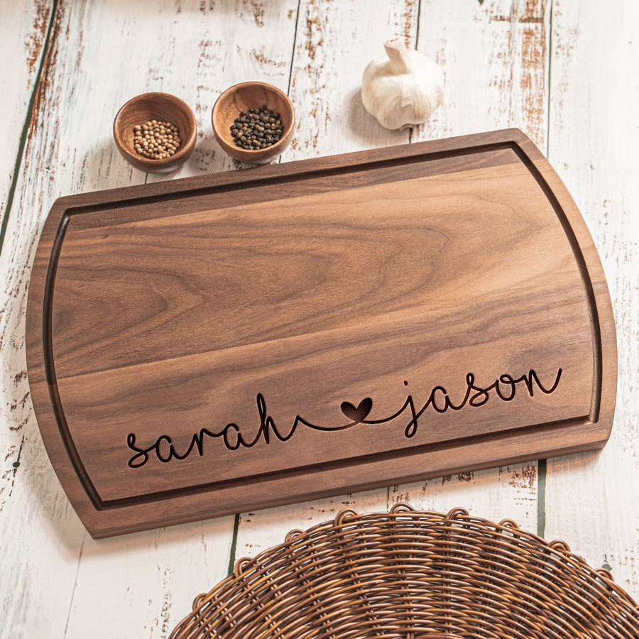 Realtor Closing Gift Housewarming Presents Realtor Logo Personalized Gift for Clients, Realtor Gift Buyers or Sellers, New Home Gift Personalized Cutting Board Wedding Gift, Bamboo Charcuterie Board, Unique Valentines Day Gift, Bridal Shower Gifts