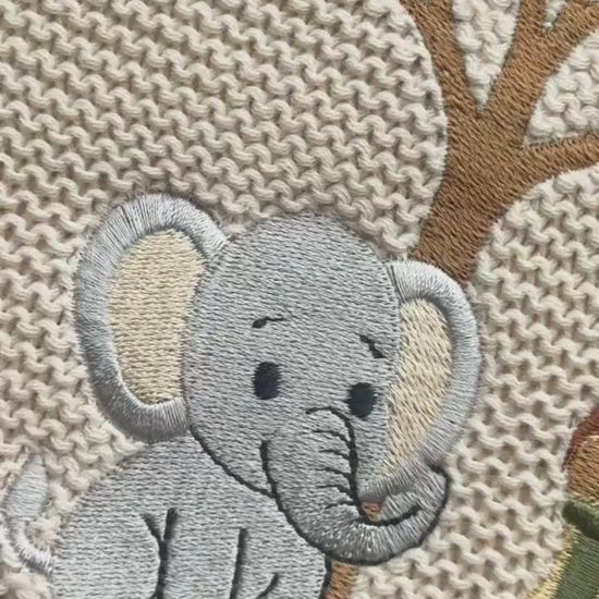 Safari Animals Embroidered Baby Blanket - Personalized Name Knit Blanket With Lion & Giraffe - Gift For Baby Boy